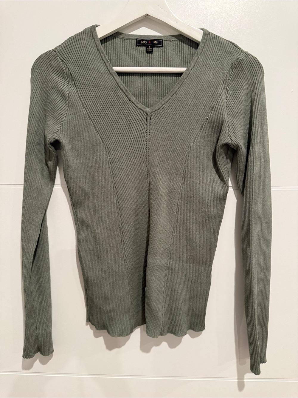 Levy & Me Sage Green Ribbed V-Neck Long Sleeve Sweater Small